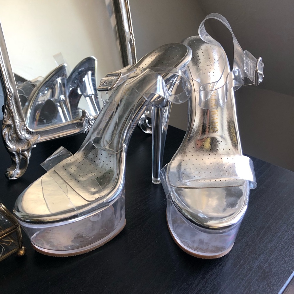 Azalea Wang 6.5/7 Silver Stiletto Pleasers